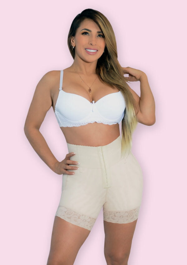 shortparisppal Short Paris Levanta Cola Elástico Ancho Fajas Free Kayros imagen ppal